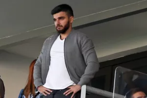 Γ. Σαββίδης για Θεοδωρίδη/"Μείνε δυνατός"