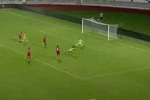 (ΒΙΝΤΕΟ) Ντέβι κάθετη, Ντονγκαλά το 0-2