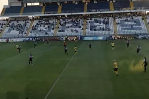 Με Καλτσά και Χριστοφή... καθάρισε νωρίς (φώτος)