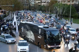 Τρέλα για τον ΠΑΟΚ στο «Μακεδονία Παλλάς»