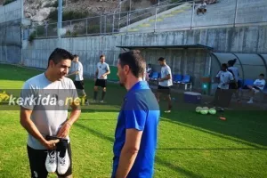 Ωραίοι και άνετοι οι... μικροί της ΑΕΛ! (φώτος)