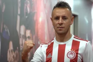 Ραφίνια: "Στόχος μου να γίνω πρωταθλητής με τον Ολυμπιακό"