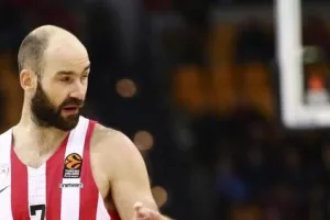 Οι ευχές του Ολυμπιακού για τον 38αρη Σπανούλη