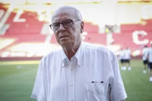 ΠΕΝΘΟΣ στο Ελληνικό ποδόσφαιρο/ Πέθανε ο Σάββας Θεοδωρίδης