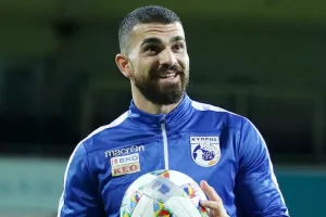 ΣΙΕΛΗΣ/“Για όσους έχουν κοντή μνήμη”