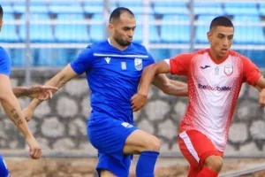 Λαμία: Ανανέωσε και ο Βύντρα