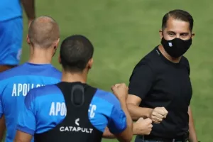 Κίρζης με Λάρσον-Ντιγκινί