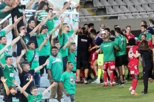Θα τους περιμένουν… 