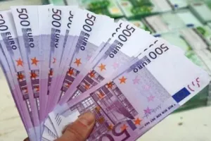 Είναι πολλά... τα ευρώ!