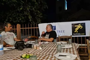 Δείπνο/Kerkida... με τα 20 σχεδόν εκατομμύρια! (φώτος)