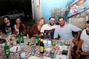 Δείπνο/Kerkida... με τα 20 σχεδόν εκατομμύρια! (φώτος)