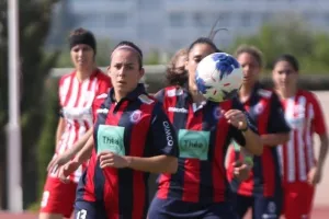 Στα "ερυθρόλευκα" η Ξενοφώντος!