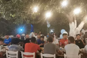 Δείπνο πριν την πρεμιέρα (φώτος)