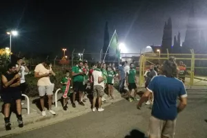 (ΒΙΝΤΕΟΣ/ΦΩΤΟΣ) ΠΑΝΙΚΟ οι Ομονοιάτες έξω από το ΓΣΠ!
