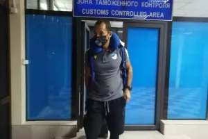 Έφθασε Shymkent το ΑΠΟΕΛ (φώτος/βίντεο)