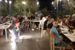 Δείπνο πριν την πρεμιέρα (φώτος)