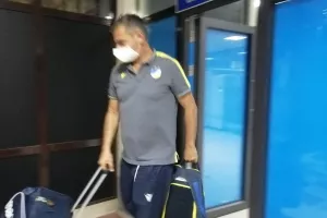 Έφθασε Shymkent το ΑΠΟΕΛ (φώτος/βίντεο)