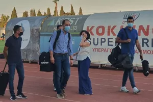 Η άφιξη των διαιτητών
