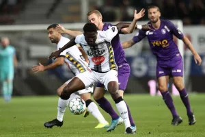 (Eνδιαφέρει Απόλλων) Έξι στα έξι η Charleroi!