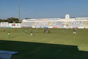 ΔΙΠΛΟ για Ονήσιλο