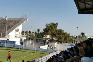 ΔΙΠΛΟ για Ονήσιλο