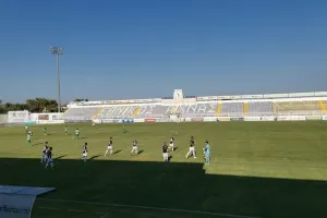 ΔΙΠΛΟ για Ονήσιλο