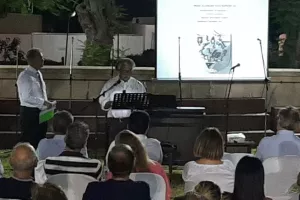 Βραδιά... ΑΕΛ- Έστειλε ενωτικό μήνυμα ο "ΣΟΦΟ"/ΦΩΤΟΣ