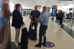 Στο αεροδρόμιο/Η διάθεση του Ευγένιου
