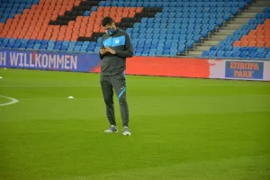 St. Jakob Park η "Κυρία" (βίντεο/φώτος)