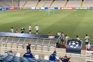 (ΒΙΝΤΕΟ-ΦΩΤΟΣ) Η προπόνηση του Ολυμπιακού Π.