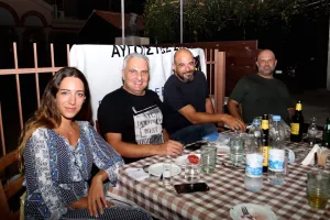 Δείπνο/Kerkida... με τα 20 σχεδόν εκατομμύρια! (φώτος)