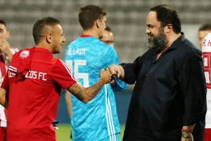 ΜΑΡΙΝΑΚΗΣ: “Να προκριθούμε στους ομίλους” 