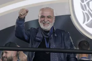 Ομιλία και «ντόπες» από Ιβάν Σαββίδη: «Σας πιστεύω, να γράψετε ιστορία»
