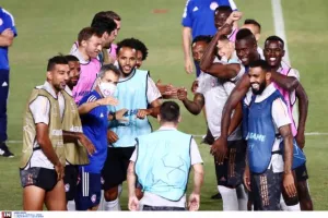 (ΒΙΝΤΕΟ-ΦΩΤΟΣ) Η προπόνηση του Ολυμπιακού Π.
