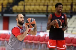 «Κλικ» από την πρώτη Media Day του Ολυμπιακού