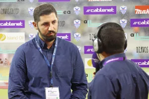 Κίνηση... Πηλακούτα για Λόρια