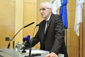 Δεν επαναδιεκδικεί ο Ντίνος Μιχαηλίδης