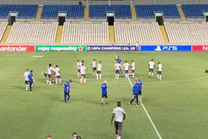 (ΒΙΝΤΕΟ-ΦΩΤΟΣ) Η προπόνηση του Ολυμπιακού Π.