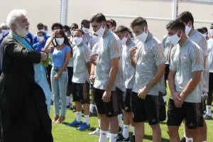 Μαρινάκης: "Ακόμα μεγαλύτερες επιτυχίες, αρχής γενομένης από το Κύπελλο"