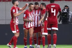 Ολυμπιακός: Η παρακάμερα της πρεμιέρας (βίντεο)