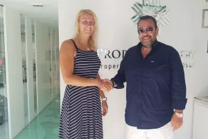 Απόλλων/DEAL με Σλοβάκα διεθνή!