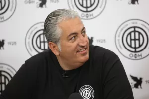ΜΗΝΥΜΑ ο μεγαλομέτοχος πριν τον Απόλλωνα
