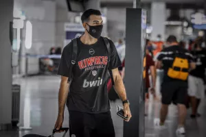 Πέταξε για Ισπανία ο Ολυμπιακός (φώτος)