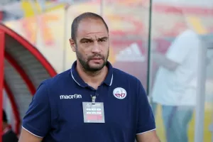 ΦΑΝΟΥ πριν το ΑΠΟΕΛ: "Τεράστιος προβληματισμός/Αστείες συμπεριφορές"