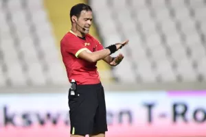 Το ΑΠΟΕΛ βελτιώθηκε... αγχώθηκε αλλά "έσπασε το ρόδι" (φώτος)