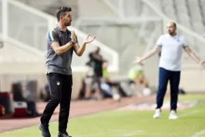 Πρόκριση στα πέναλτι με... ήρωα τον Σίλβα! (φώτος)