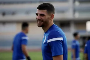 ΦΩΤΟΣ/Συνέχισε η Εθνική...