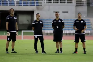 ΦΩΤΟΣ/Συνέχισε η Εθνική...