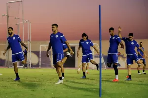 ΦΩΤΟΣ/Συνέχισε η Εθνική...