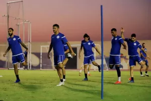 ΦΩΤΟΣ/Συνέχισε η Εθνική...